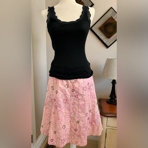 Women’s light pink embroidered skirt sz 8